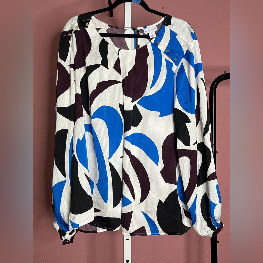 **Liz Claiborne Bold Print Blouse - Size 2X - NWT**